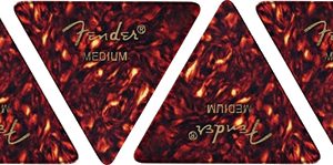 FENDER TRIANGLE THIN SHELL PICKS, 12 PACK